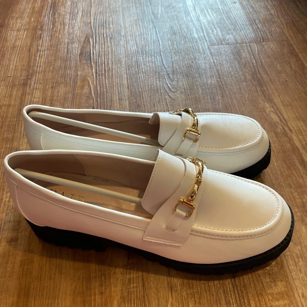 White pleather chunky loafers - Picture 3 of 3